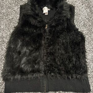 Arizona Faux Fur Black Vest woman’s large fits small see measurements